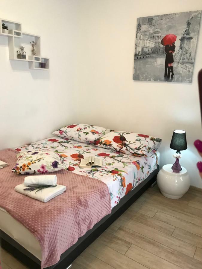 Studio Apartment Legcevic Kaštela Exterior foto