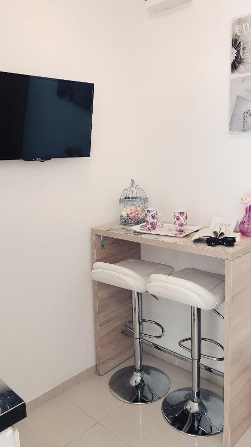 Studio Apartment Legcevic Kaštela Exterior foto